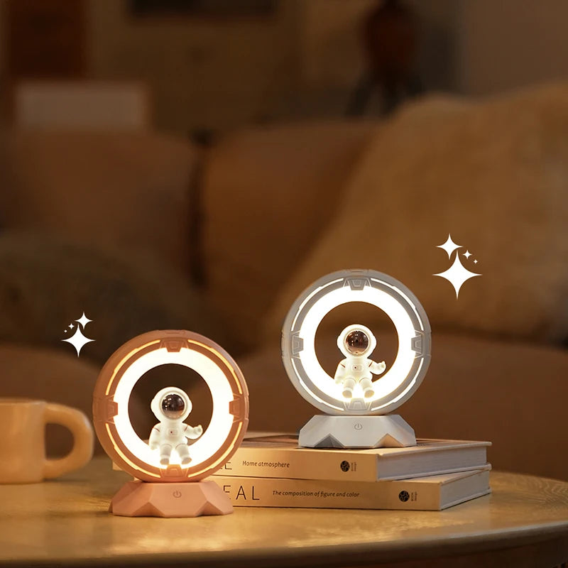 Children's Astronaut Lamp