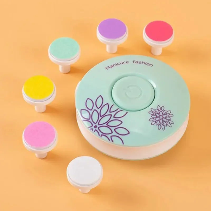 Electric nail clipper for newborn babies